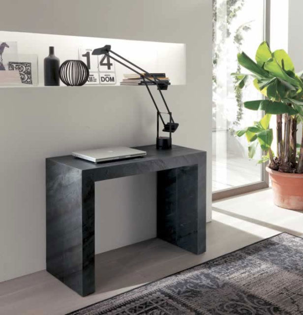extendable-console-01